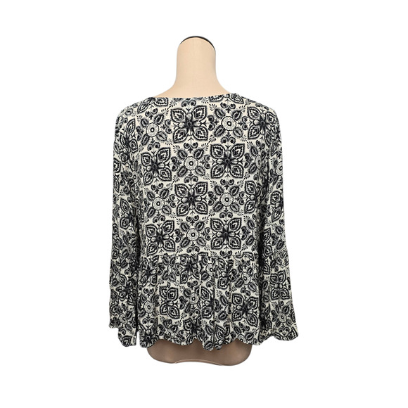 Eri + Ali Blouse Womens Medium Floral‎ Print Bell Sleeve Boho Top Rayon - Picture 2 of 11